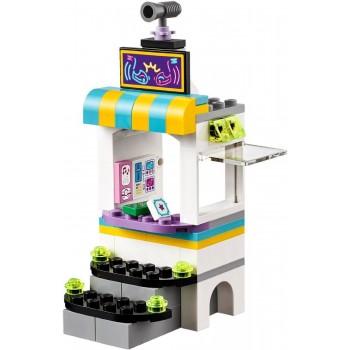 LEGO Friends Amusement Park Bumper Cars 41133 5702015593649