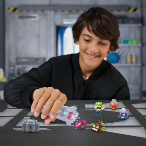 Giochi Preziosi Mr Beast Lab Mr Beast  Lab - 6 Φιγούρες Fusion BTR16000 8056379203438