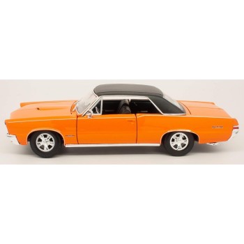 maisto 31885 - pontiac gto hurst vehicle  1965 scale 1/18, random color 48/31885 OG 090159318859
