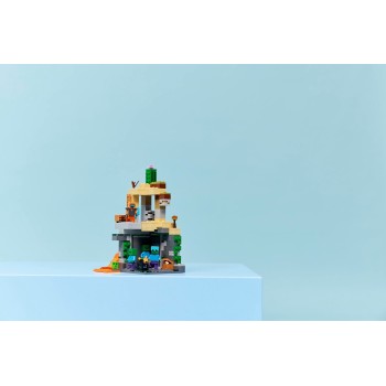LEGO Minecraft Zombie Dungeon 21587 5702018055861