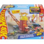 Mattel Hot Wheels City Super Fire Station Rescue Playset & 1:64 Scale Toy Car, Track Extends 16” JHL95 194735335008