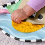 Mattel fisher-price μαξιλαράκι δραστηριοτήτων με αρκουδάκι JHB44 194735327195