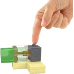 Mattel Minecraft Redstone Charged Sticky Piston Trap Set With Action Figure, Accessories & Moving Mechanism JKK00 / JKK01 194735