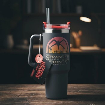 Paladone stranger things 5 insulated drinking tunbler with straw, 900 ml capacity PP14605ST 5056577755800