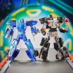 Hasbro transformers collaborative hot  x bone shakera converting action figure G1181 5010996337177