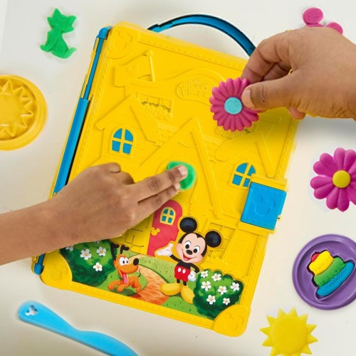 Hasbro play-doh  junior shape a story playset, storage and travel, arts and crafts G2324 5010996363152