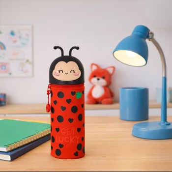 Legami Πασχαλίτσα Ladybug Get Lucky 2-In-1 Silicone Pencil Case Ladybug 2-Σε-1 Μολυβοθήκη Σιλικόνης KA0024 8052694115364