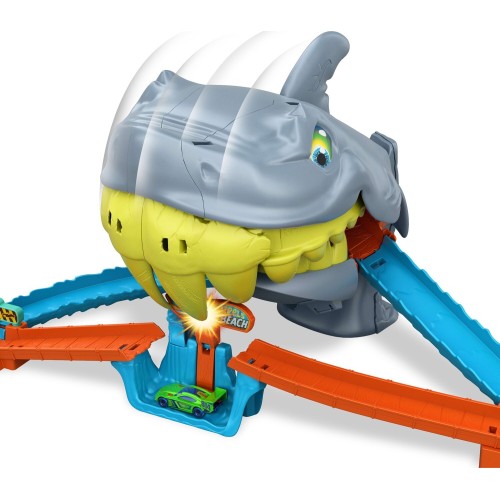Mattel Hot Wheels City Shark Chomp Beach Playset & 1:64 Scale Die-cast Toy Car, Big Win Moment JHL96 194735335015