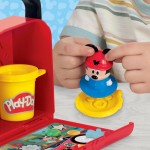 Hasbro play-doh  junior on-the-go garage mickey mouse playset, arts and crafts pre G3109 