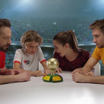 Giochi Preziosi Επιτραπεζιο Fanzone - h Απολυτη Ποδοσφαιρικη Μαχη FAE02000 8056379202998