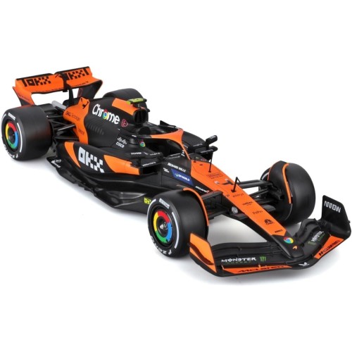 Bburago 1:24 2024 Race Mclaren Mcl38 With Figure, Norris 4 18/28040 (#4) 4893993280407