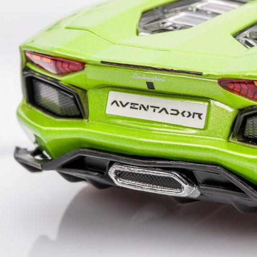 Maisto Assembly Line Lamborghini Aventador Roadster Die Cast Model Kit 1:24 Scale, Colors May Vary 48/39124 090159391241
