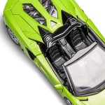 Maisto Assembly Line Lamborghini Aventador Roadster Die Cast Model Kit 1:24 Scale, Colors May Vary 48/39124 090159391241