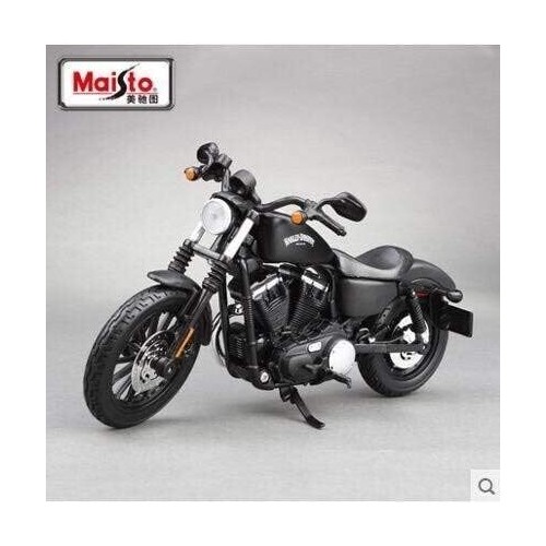 2014 Harley Davidson Sportster Iron 883 Motorcycle Model 1/12 by Maisto 32326 48/32326 090159323266