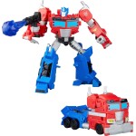 Hasbro transformers  changers optimus  action figure, changes from robot toy to tr G2797 / G2828 5010996368201