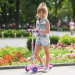 As company Disney Frozen as Lamp Plus Frozen With Illuminated Wheels for 3+ Years 1500-50291 5203068502911
