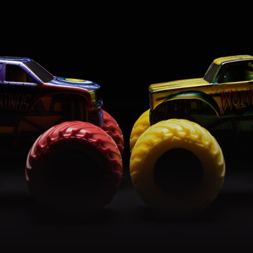 Spin Master Monster Jam: Vehicles 2 Pack 1:64 Marvel Assortment 6070555 681147026445