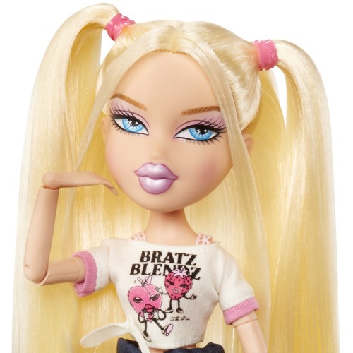 MGA Entertainment Bratz Stylin' Doll- Cloe 544852 035051544869