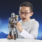 Hasbro star wars the mandalorian and grogu bounty blaster, 28-cm action figure wit G2842 5010996361028