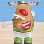 Hasbro potato  toy story buzz spudyear set with 1 potato body and 11 accessories,  G2644 5010996381071