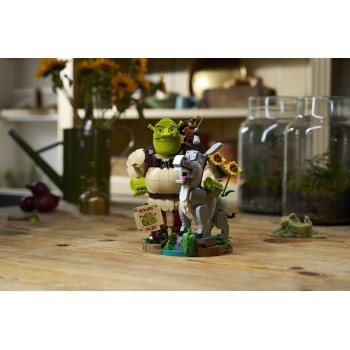 LEGO Shrek, Donkey And Puss In Boots 72423 5702018085769