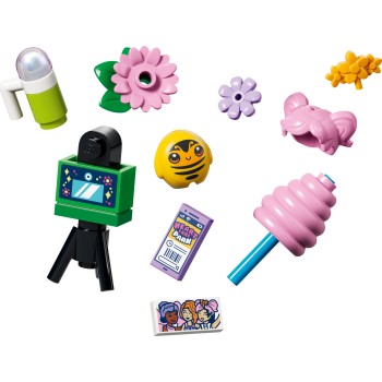 LEGO® Friends Περιστρεφόμενα Φλιτζάνια με Λουλούδια & Νεράιδες, Παιχνίδι 42702 42702 5702018060599