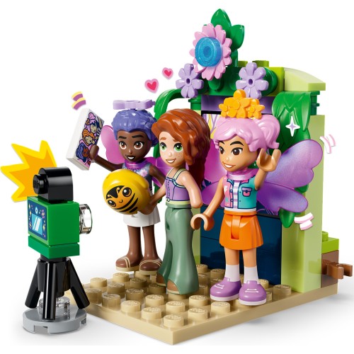 LEGO® Friends Περιστρεφόμενα Φλιτζάνια με Λουλούδια & Νεράιδες, Παιχνίδι 42702 42702 5702018060599
