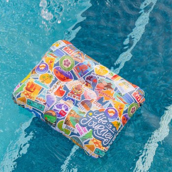 Legami Travel Stickers Inflatable Pillow travel stickers IP0018 8052694122430