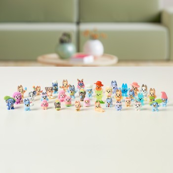 Giochi Preziosi Bluey - 1 Fuzzies Surprise Figurine 4.5 ek. BLYB3000A 630996193228