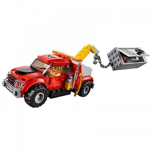 LEGO City Police Φασαρίες Με Ρυμουλκό Φορτηγό 60137 5702015865234