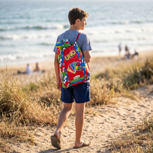 Real Fun Toys Uno Beach Towel Classic Table in Backpack Towel 7+ Years, 2+ Players 01.RE-A-000070 5407008054618