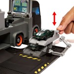 Mattel Matchbox Transforming Mobile Command, Large-scale Vehicle With Helicopter & 2 Toy Cars From the Movie JJB32 194735338795