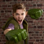 Hasbro Spiderman spider-man: brand new day hulk gamma smash fists, soft foam super hero role G3594 5010996406972