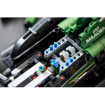 LEGO Technic Αυτοκίνητο F1® Aston Martin Aramco AMR25  42240 5702018067796