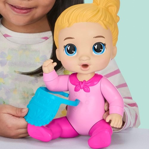 Hasbro Baby Alive Baby Baker, Yellow Hair Doll With Imaginary Food Accessories, 26.5 cm Tall Toys for Girls and Boys Ages 3 Year