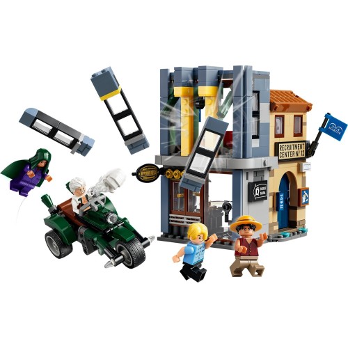 LEGO One Piece showdown with captain smoker 75642 5702018067345