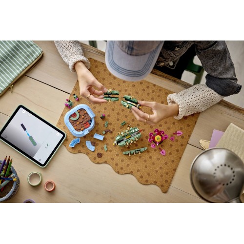 LEGO ® Botanicals Flowering Cactus 11509 5702018031865