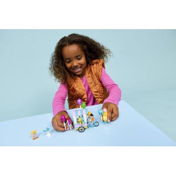 LEGO ® Friends Ice Cream & Balloon Canteen  42692 5702018033258