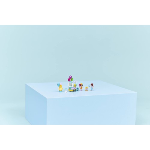 LEGO ® Friends Ice Cream & Balloon Canteen  42692 5702018033258