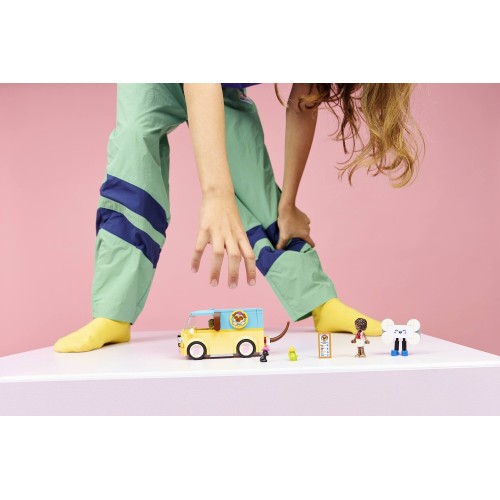 LEGO ® Friends Van With Pet Accessories 42678 5702018054895