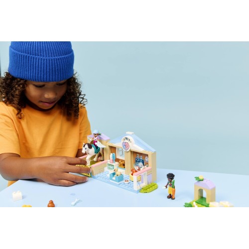 LEGO ® Friends Veterinary Clinic 42696 5702018060469