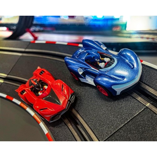 Carrera Hybrid Carrera Go!!! Set: Sonic The Hedgehog 4.9 - 1:43 Slot Racing System (20062566) 20062566 4007486625662