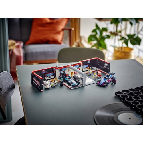 LEGO City f1 garage and mercedes-amg alpine cars 60444 5702017812502