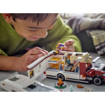 LEGO City holiday adventure camper van 60454 5702017812441