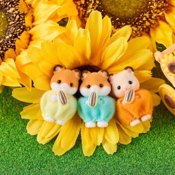 Epoch Sylvanian Families Hamster Family 5856 5054131058565
