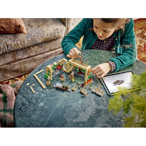 LEGO Harry Potter hogwarts castle: herbology class 76445 5702017812830