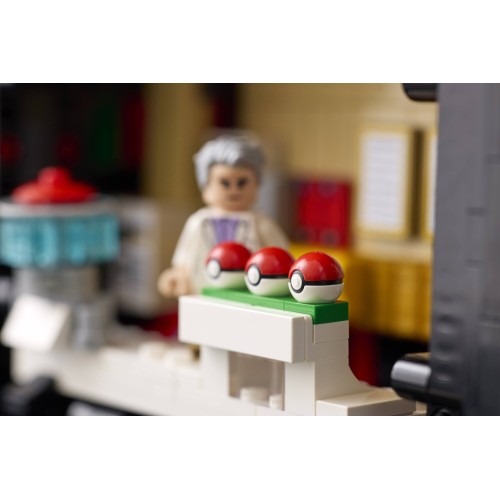 LEGO Pokemon™ Εμβληματικές Στιγμές Εκπαιδευτή Πόκεμπολ 72154 5702018069295
