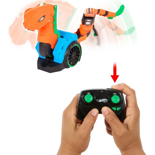 Mattel Hot Wheels Let’s Race Slither ‘N Strike RC & 1 Toy Car, Battery-powered Remote-control Vehicle JGD11 194735311033