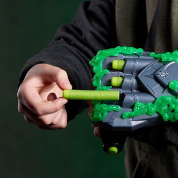 Hasbro Marvel Avengers Marvel Studios Avengers: Doomsday Doctor Doom Doomglow Blaster, Nerf Foam D G2649 | Toys-shop.gr