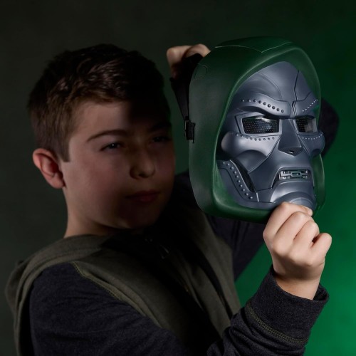 Hasbro Marvel Avengers Marvel Studios Avengers: Doomsday Doctor Doom Power Surge FX Mask, Electron G2658 | Toys-shop.gr